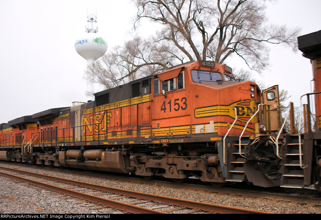 BNSF 4153